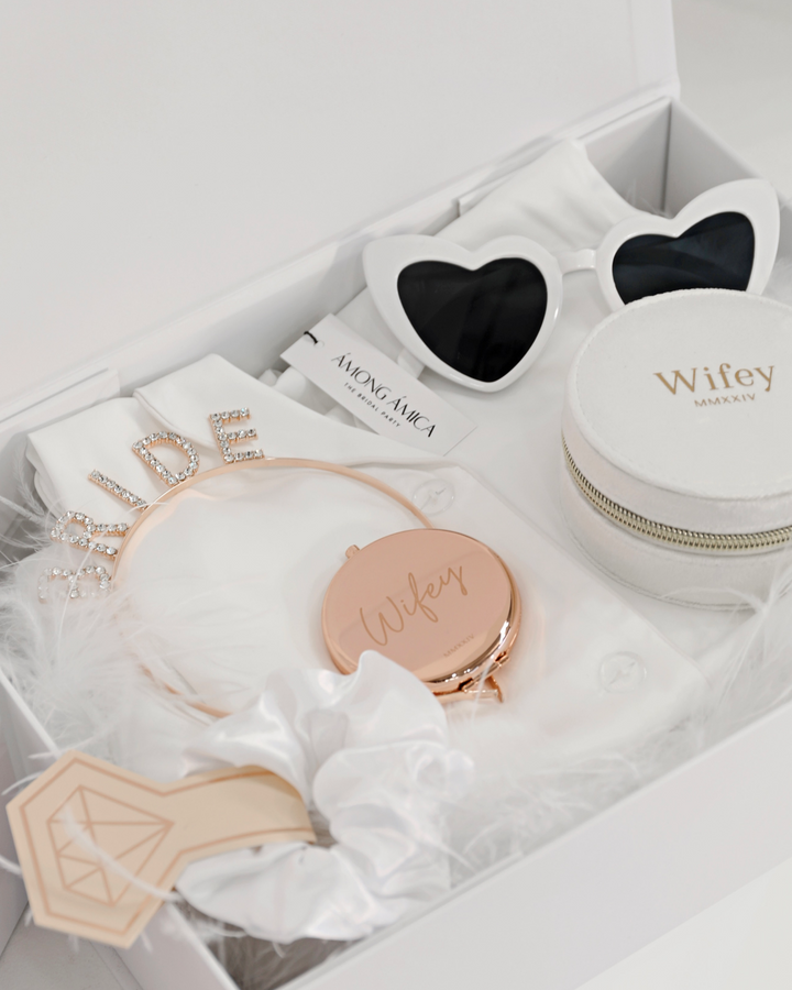 WIFEY GIFT BOX